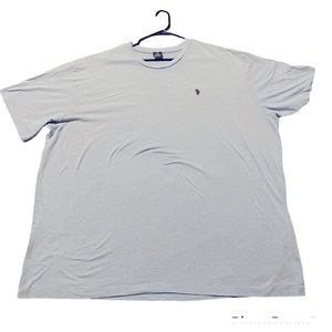 Men a big and Tall 4xl, no pet, non smoker. Likely used